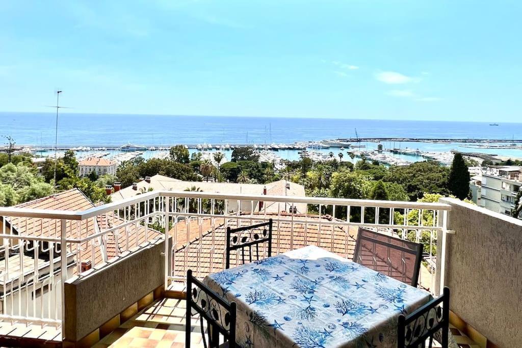 Special Home Vista Mare E Parcheggio Privato Sanremo Dış mekan fotoğraf