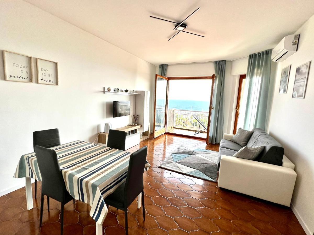 Special Home Vista Mare E Parcheggio Privato Sanremo Dış mekan fotoğraf