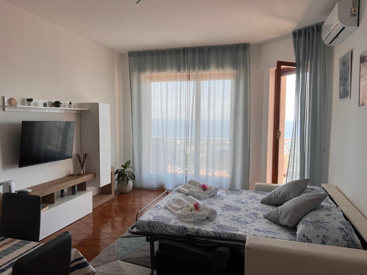Special Home Vista Mare E Parcheggio Privato Sanremo Dış mekan fotoğraf